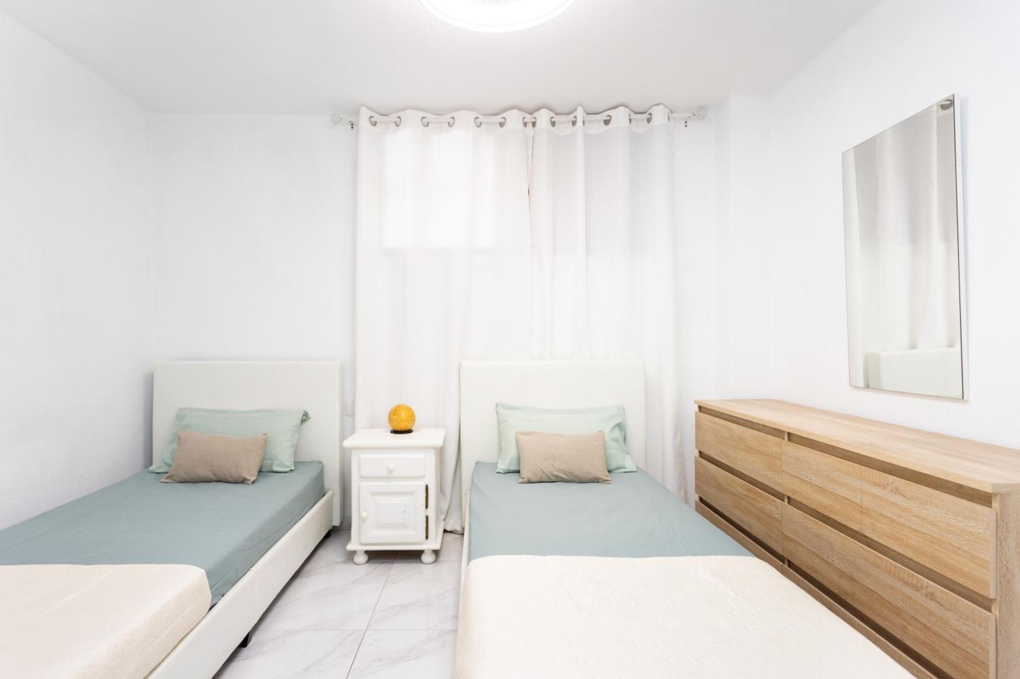 Classbnb - 3 Apartments 50M From The Las Americas Promenade アロナ エクステリア 写真